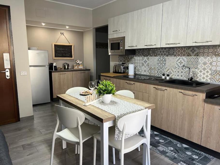 Casa Vacanze “Dolce Sosta” Куарту-Сант'Элена Экстерьер фото