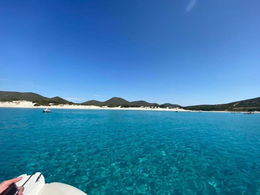 Casa Vacanze “Dolce Sosta” Куарту-Сант'Элена Экстерьер фото