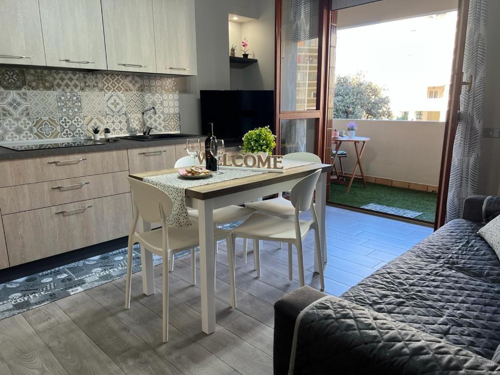 Casa Vacanze “Dolce Sosta” Куарту-Сант'Элена Экстерьер фото